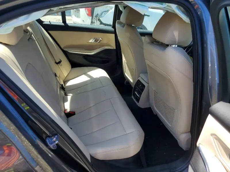 2020 BMW 330I   
