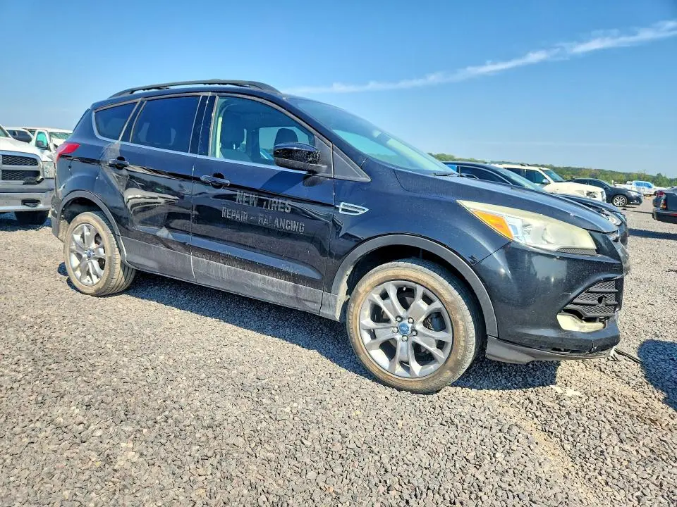 2013 FORD ESCAPE SE  
