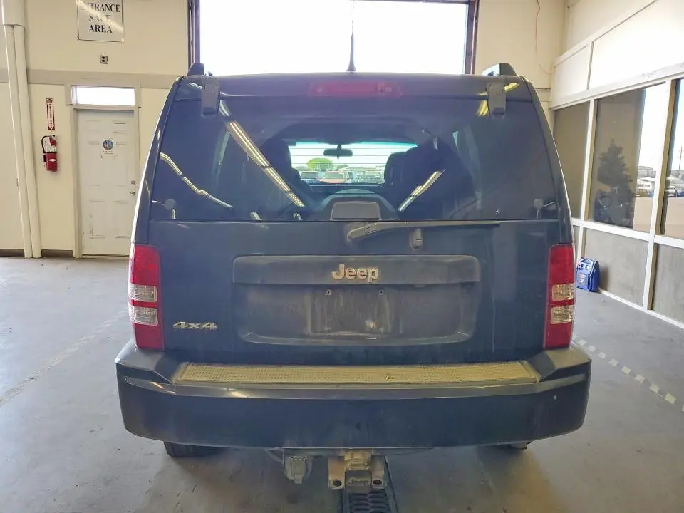 2011 JEEP LIBERTY SPORT  