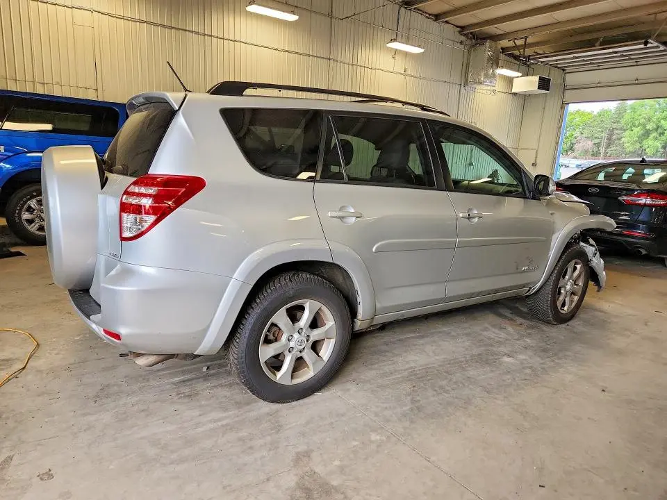 2011 TOYOTA RAV4 LIMITED  