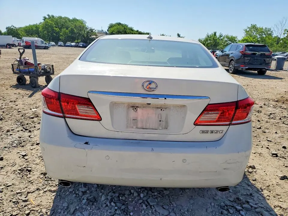 2010 LEXUS ES 350  