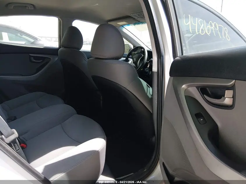 2012 HYUNDAI ELANTRA GLS