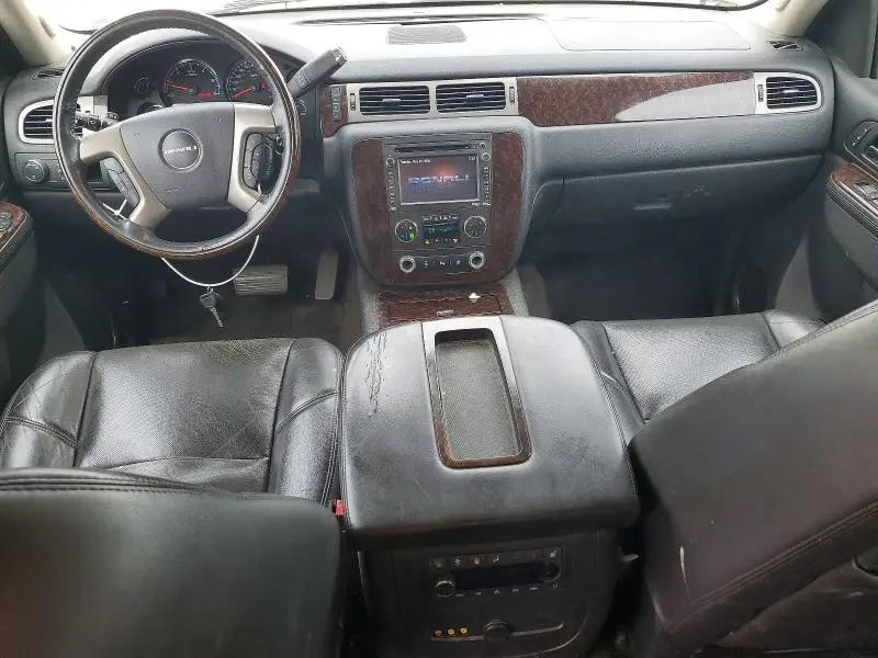 2013 GMC YUKON DENALI  