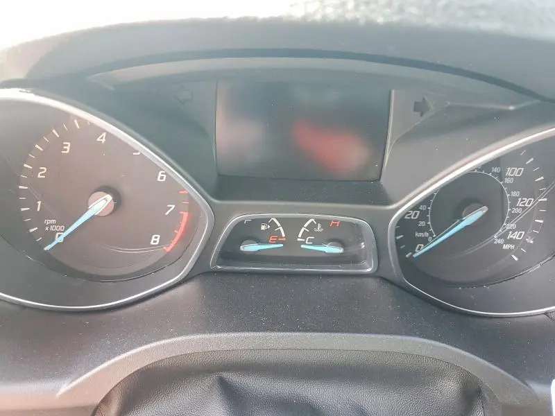 2016 FORD ESCAPE SE  