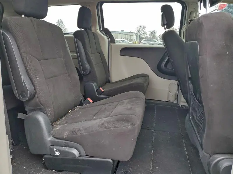 2012 DODGE GRAND CARAVAN SXT  