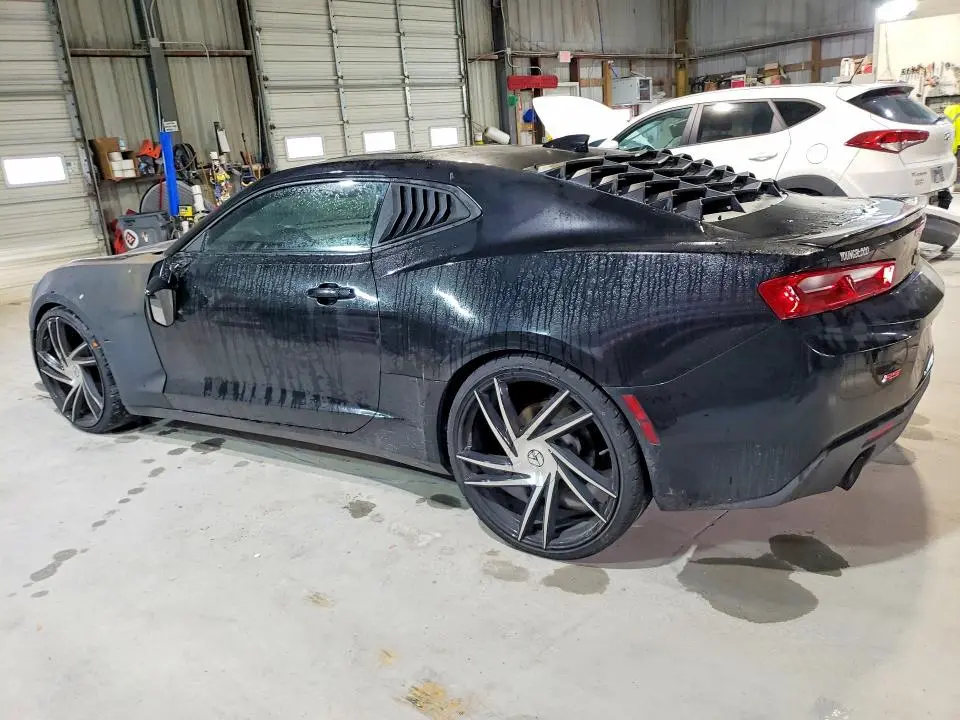 2017 CHEVROLET CAMARO LT  