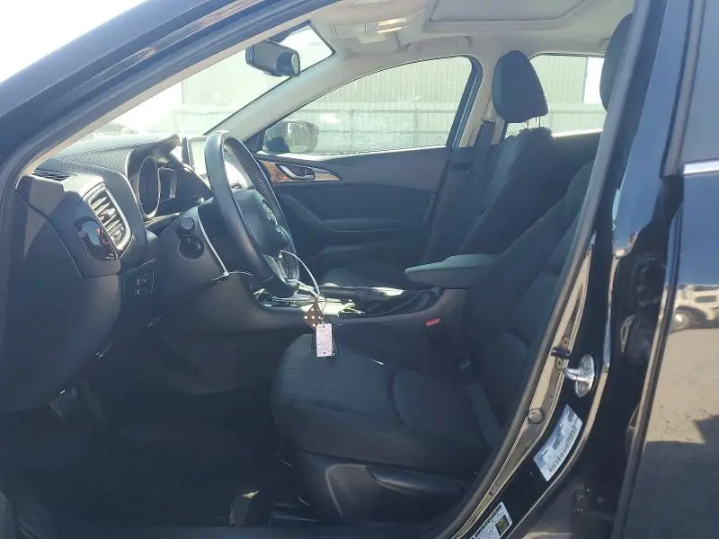 2016 MAZDA 3 TOURING  
