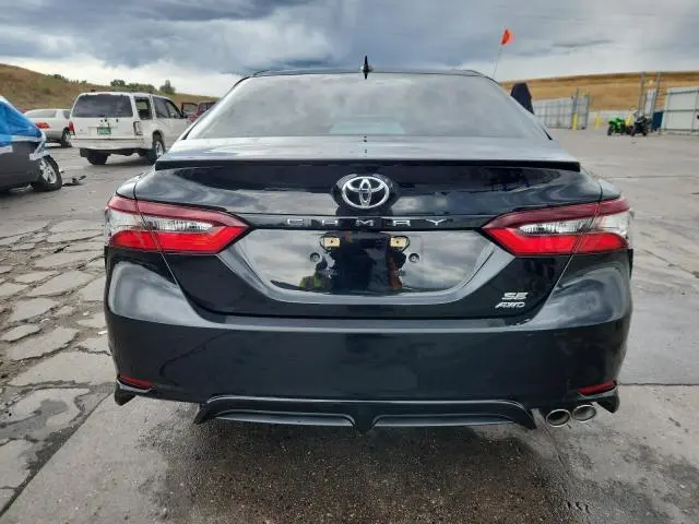 2022 TOYOTA CAMRY SE  
