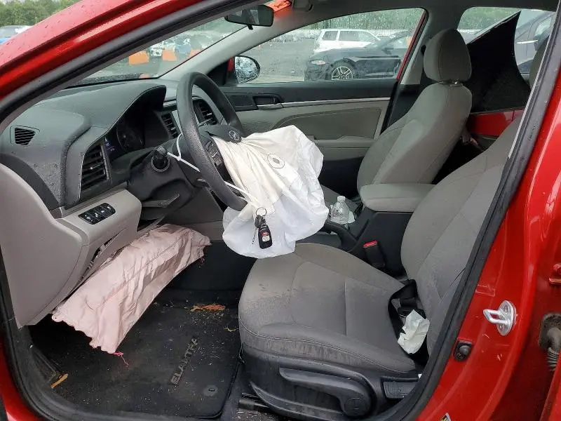2019 HYUNDAI ELANTRA SEL  