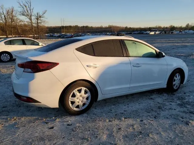 2019 HYUNDAI ELANTRA SE