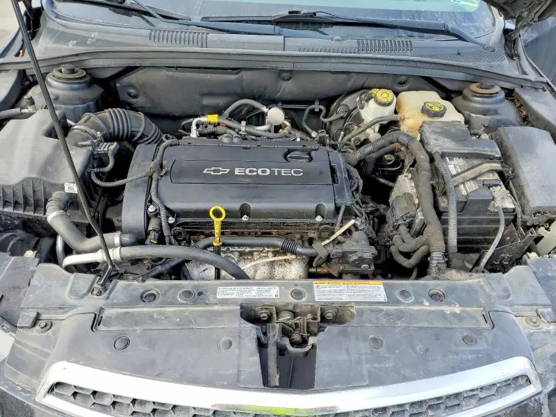 2013 CHEVROLET CRUZE LS  