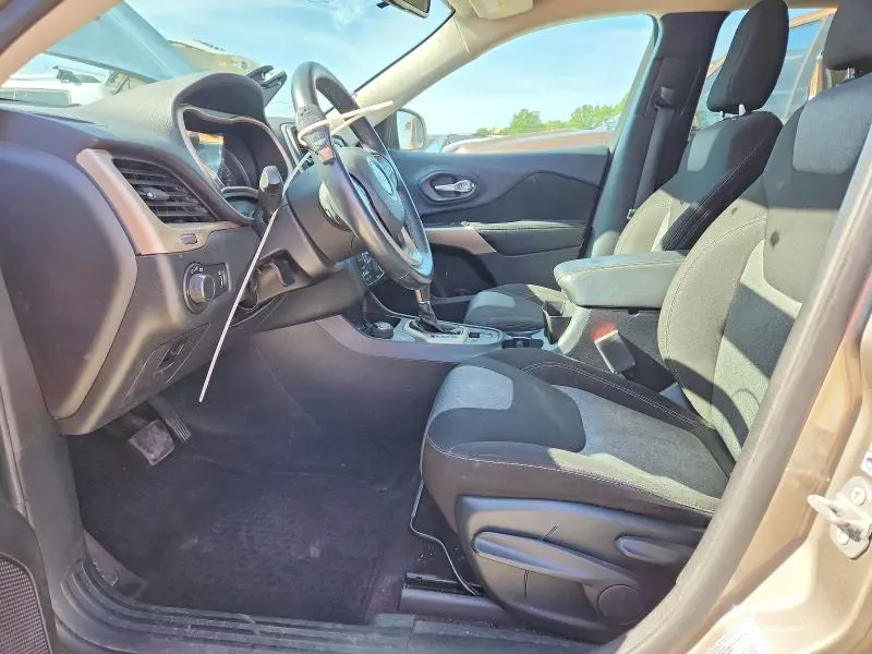 2017 JEEP CHEROKEE SPORT  