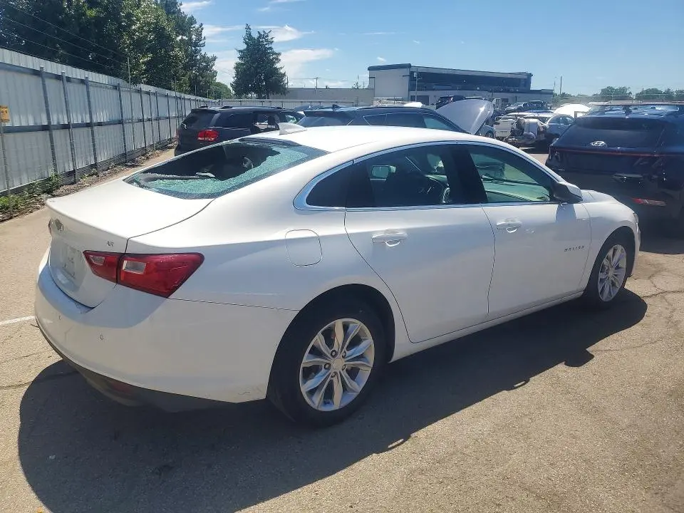 2024 CHEVROLET MALIBU LT  