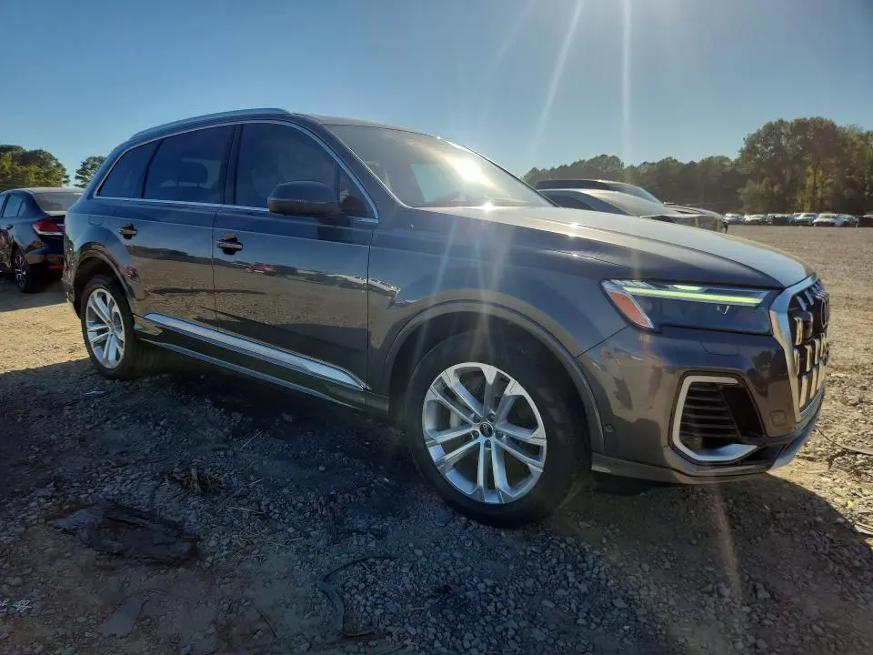 2025 AUDI Q7 PREMIUM PLUS  