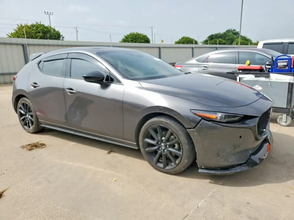 2024 MAZDA 3 PREMIUM PLUS  
