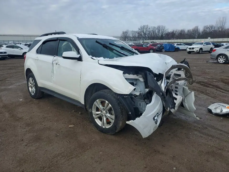 2015 CHEVROLET EQUINOX LT  