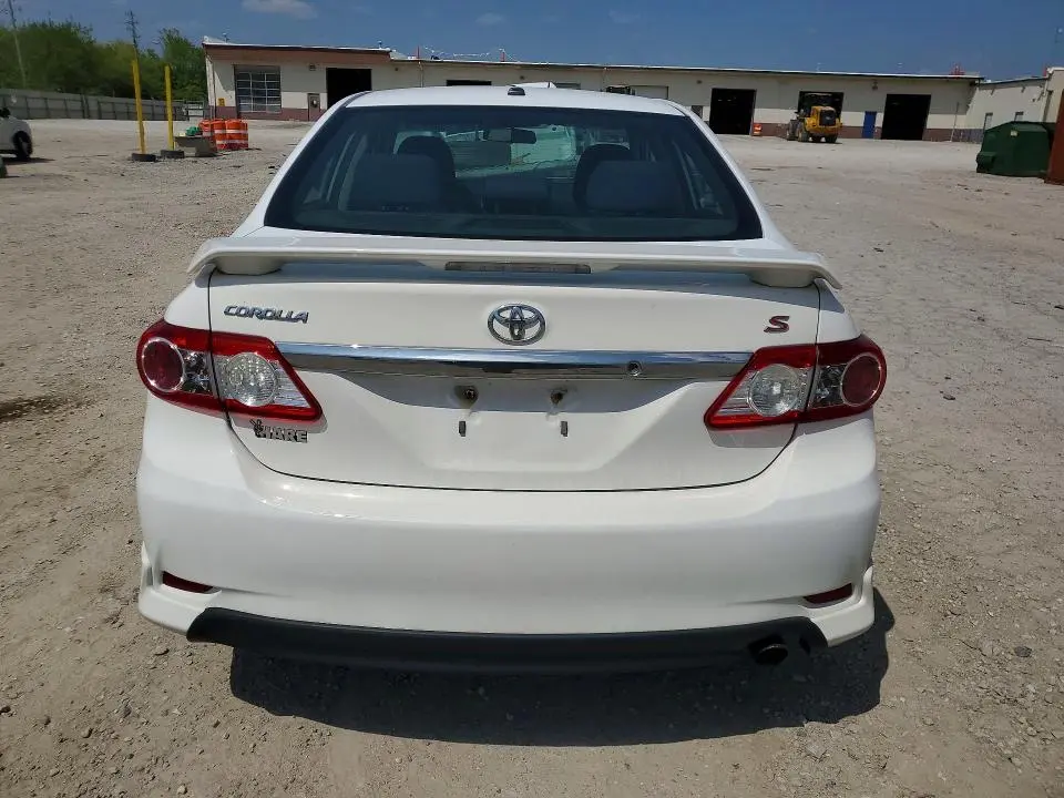 2012 TOYOTA COROLLA S  