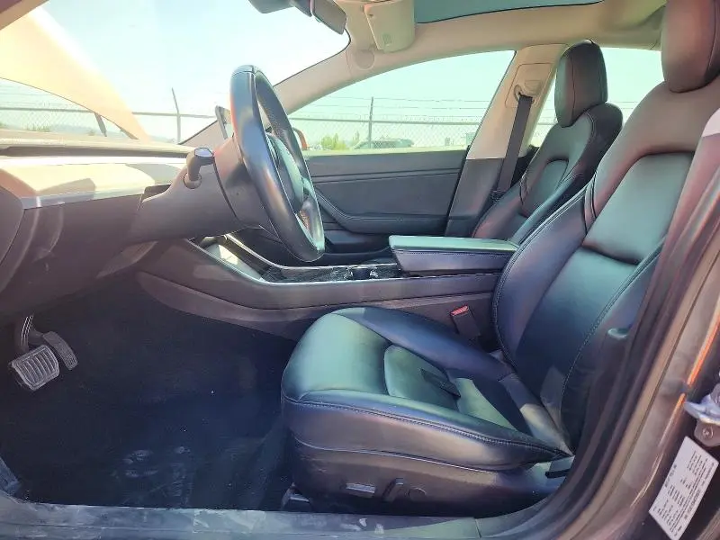2019 TESLA MODEL 3   