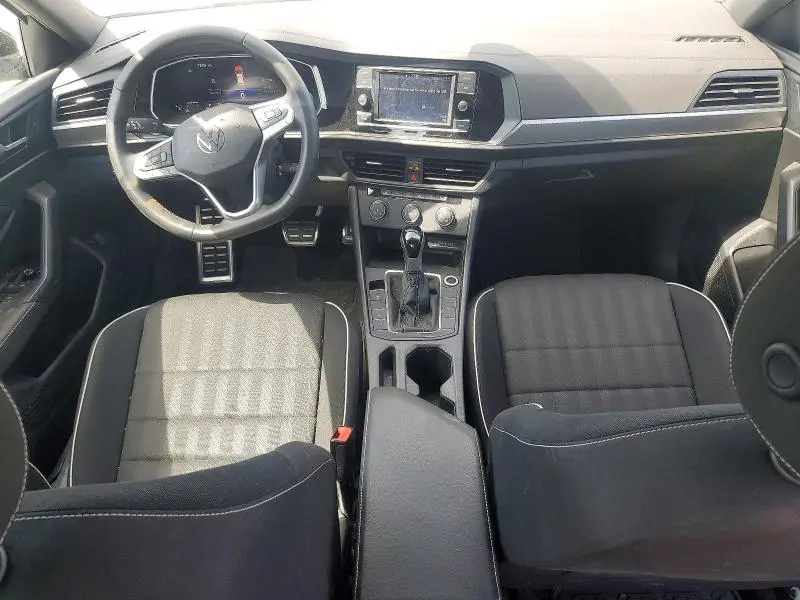 2024 VOLKSWAGEN JETTA SPORT  