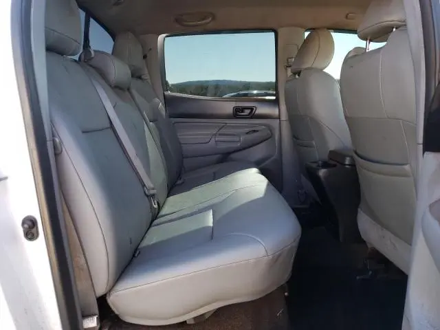 2015 TOYOTA TACOMA DOUBLE CAB  