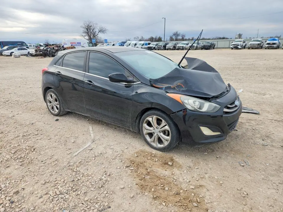 2013 HYUNDAI ELANTRA GT BASE  