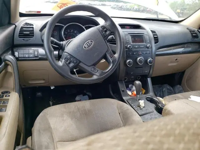 2013 KIA SORENTO LX