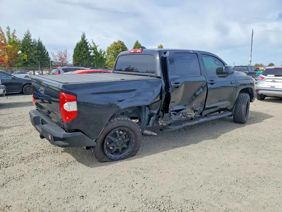 2021 TOYOTA TUNDRA SR5  