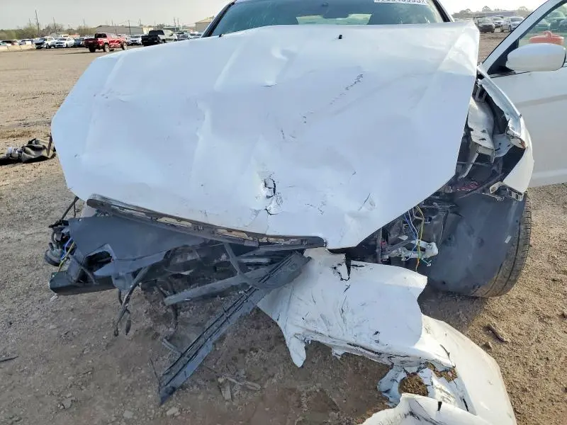 2012 CHRYSLER 200 LX  