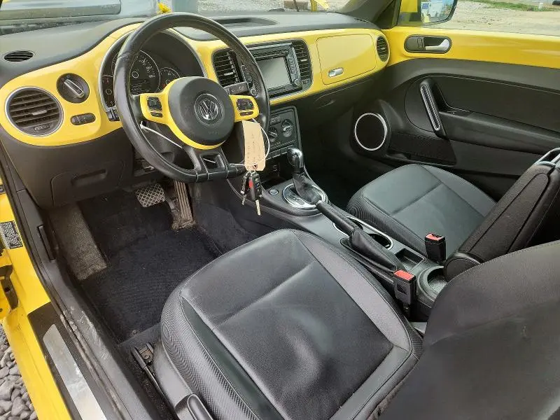 2012 VOLKSWAGEN BEETLE   