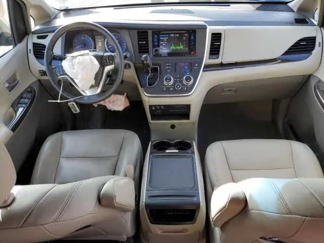 2015 TOYOTA SIENNA XLE  