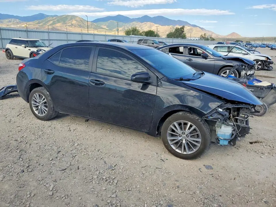 2014 TOYOTA COROLLA LE PLUS  
