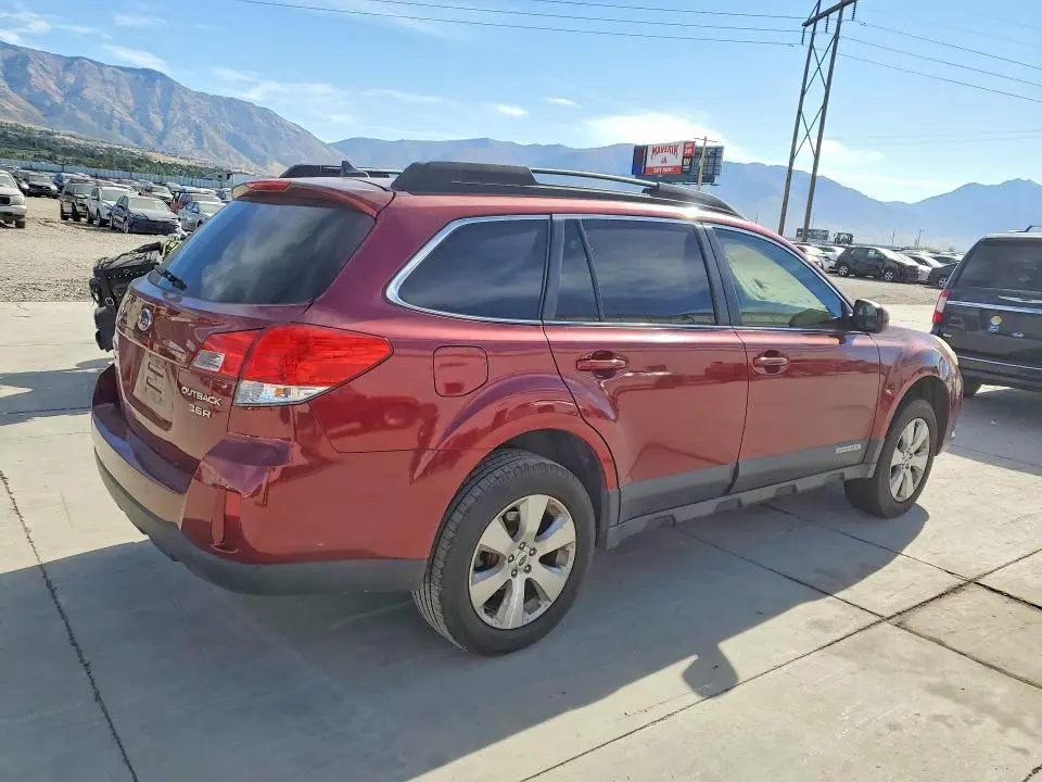 2012 SUBARU OUTBACK 3.6R LIMITED  