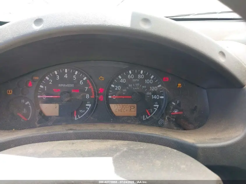 2014 NISSAN FRONTIER SV