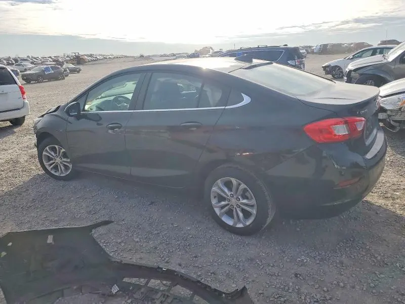 2019 CHEVROLET CRUZE LT  