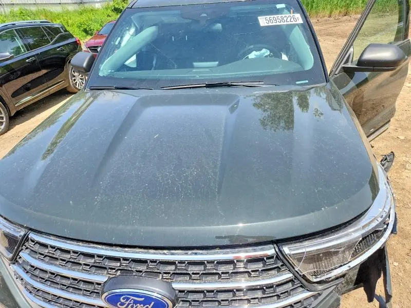 2022 FORD EXPLORER XLT  