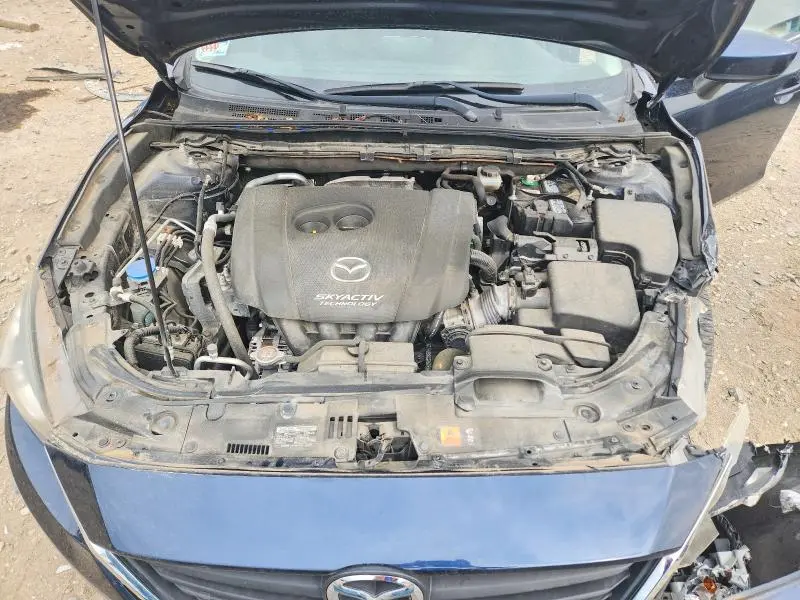 2016 MAZDA 3 TOURING  