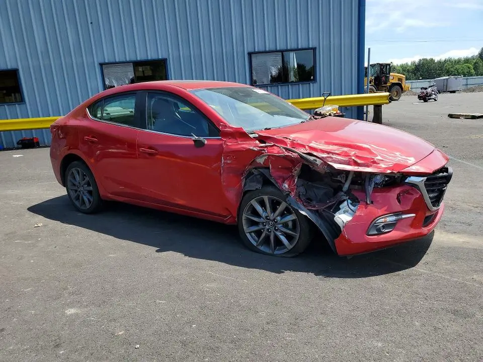 2018 MAZDA 3 GRAND TOURING  