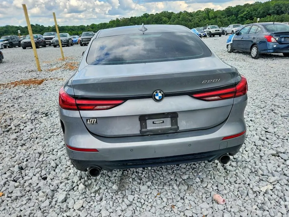 2022 BMW 228I   
