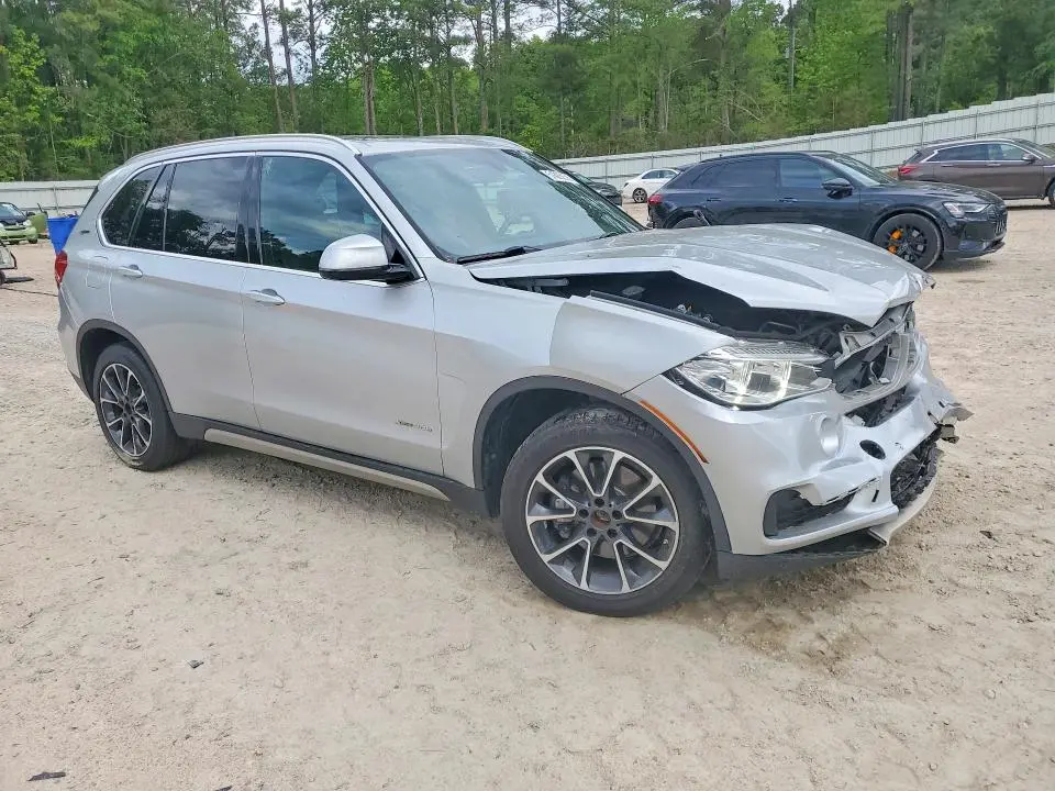 2018 BMW X5 XDR40E  