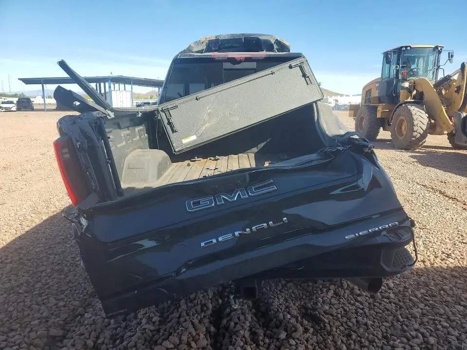 2025 GMC SIERRA K2500 DENALI ULTIMATE  