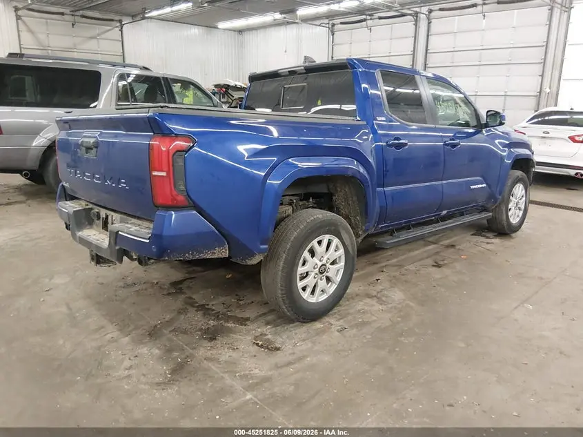 2025 TOYOTA TACOMA SR5