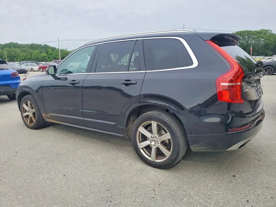 2021 VOLVO XC90 T6 MOMENTUM  