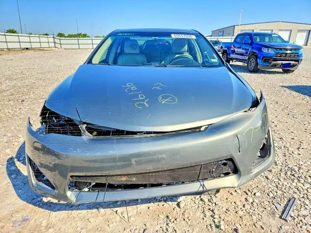 2014 TOYOTA CAMRY XLE  