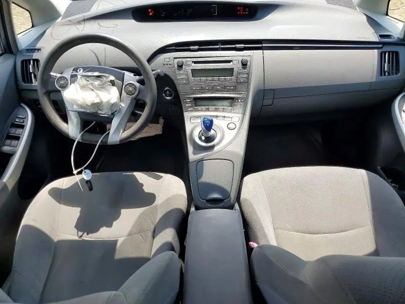 2011 TOYOTA PRIUS TWO  