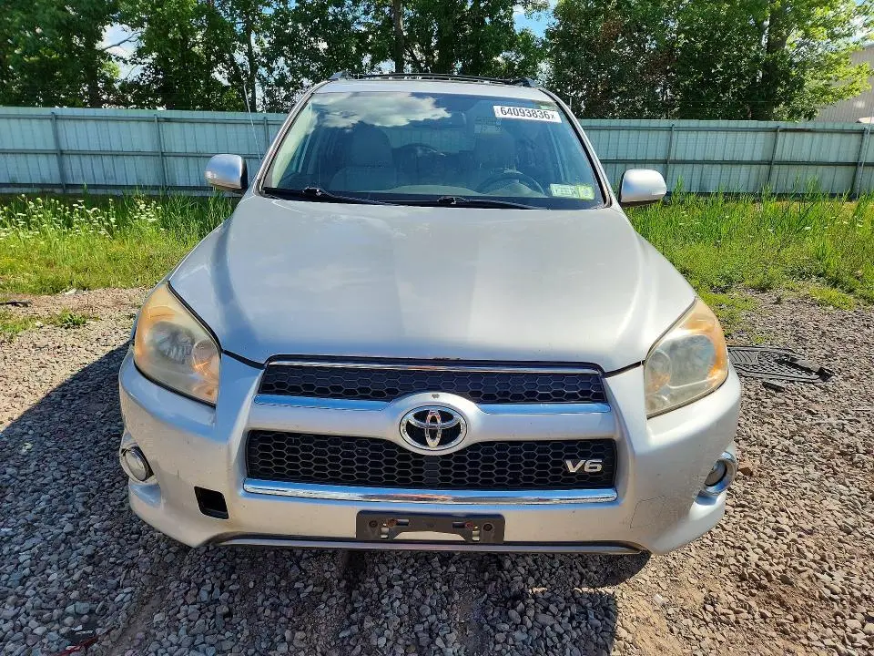 2010 TOYOTA RAV4 LIMITED  