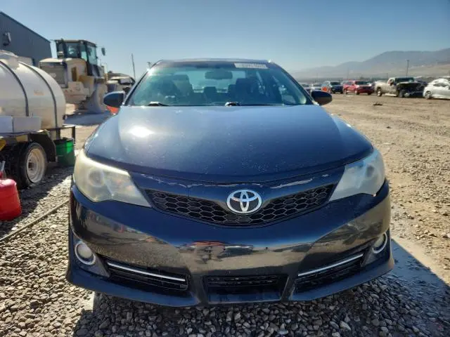 2014 TOYOTA CAMRY SE  