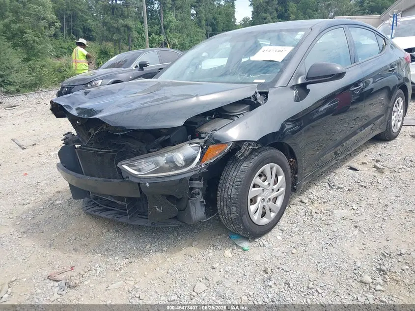 2018 HYUNDAI ELANTRA SE