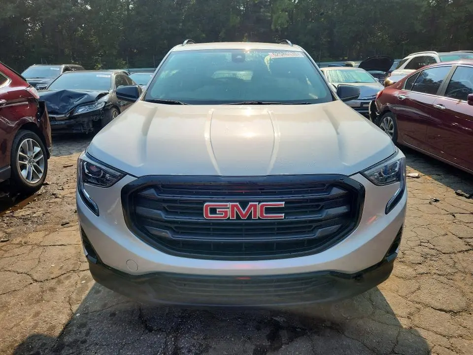 2021 GMC TERRAIN SLT  