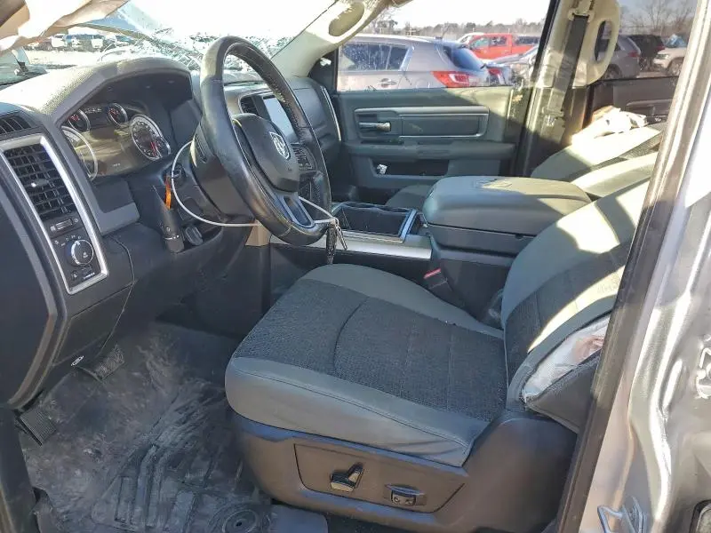 2014 RAM 1500 SLT  