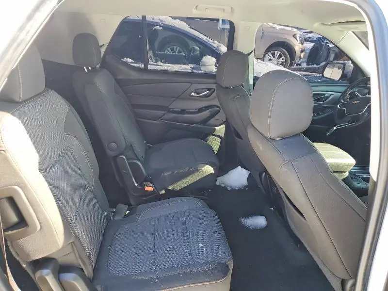 2019 CHEVROLET TRAVERSE LT  